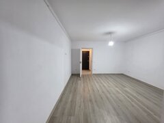 Dristor, chiar la gura de metrou, 5 minute mall Park Lake si parc IOR